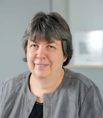 Porträt von Heike Stenzel (Mecklenburgische Versicherung)