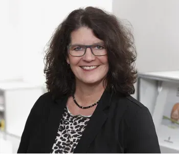 Porträt von Andrea Günther (Mecklenburgische Versicherung)