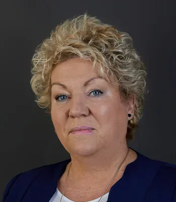 Porträt von Ines Hocke (Mecklenburgische Versicherung)