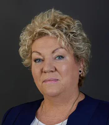 Porträt von Ines Hocke (Mecklenburgische Versicherung)