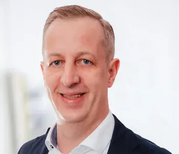 Porträt von Peter Schönauer (Mecklenburgische Versicherung)