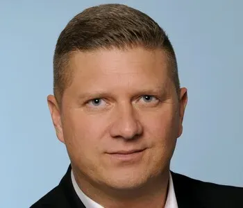 Porträt von Christopher Czichy (Mecklenburgische Versicherung) Porträt von Christopher Czichy (Mecklenburgische Versicherung)