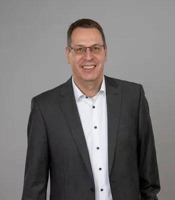 Porträt von Jens Nevermann (Mecklenburgische Versicherung)