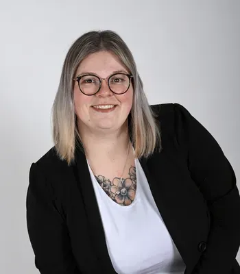 Porträt von Jessica Weißenborn (Mecklenburgische Versicherung) Porträt von Jessica Weißenborn (Mecklenburgische Versicherung)