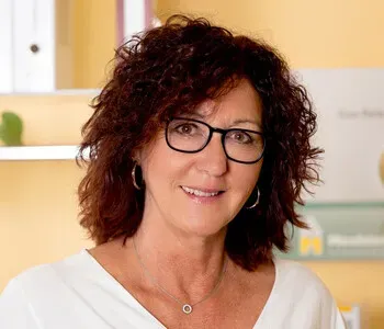 Porträt von Andrea Gade (Mecklenburgische Versicherung)