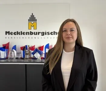 Porträt von Anna Kaplina (Mecklenburgische Versicherung) Porträt von Anna Kaplina (Mecklenburgische Versicherung)