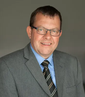 Porträt von Jörg May (Mecklenburgische Versicherung)