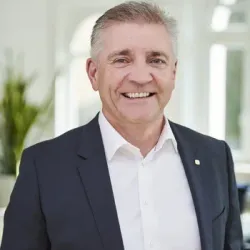 Porträt von Jörg Schneider (Mecklenburgische Versicherung)