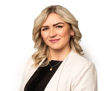 Porträt von Constanze Gerth (Mecklenburgische Versicherung)