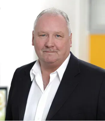 Porträt von Jürgen Bonnekoh (Mecklenburgische Versicherung) Porträt von Jürgen Bonnekoh (Mecklenburgische Versicherung)