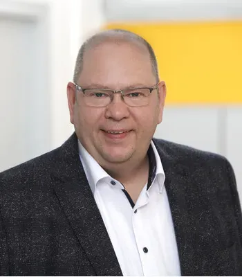 Porträt von Jürgen Götsch (Mecklenburgische Versicherung) Porträt von Jürgen Götsch (Mecklenburgische Versicherung)