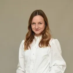 Porträt von Justine Breuer (Mecklenburgische Versicherung)