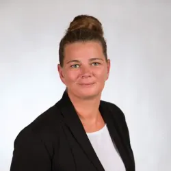 Porträt von Kathleen Kühn (Mecklenburgische Versicherung)