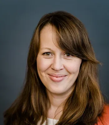 Porträt von Kathrin Jirjahn-Bergstreser (Mecklenburgische Versicherung)