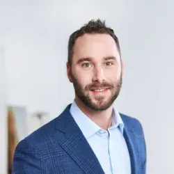 Porträt von Kevin Knetsch (Mecklenburgische Versicherung)