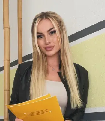 Porträt von Larissa Scholz (Mecklenburgische Versicherung)