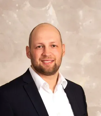Porträt von Lars Brauer (Mecklenburgische Versicherung) Porträt von Lars Brauer (Mecklenburgische Versicherung)