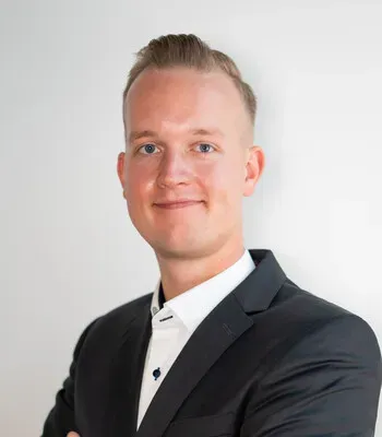 Porträt von Lasse Reichardt (Mecklenburgische Versicherung)