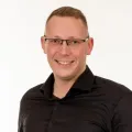 Porträt von Lukas Korn (Mecklenburgische Versicherung)