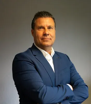 Porträt von Marko Schröder (Mecklenburgische Versicherung) Porträt von Marko Schröder (Mecklenburgische Versicherung)