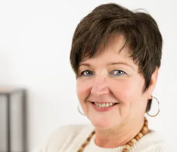 Porträt von Claudia Tolkemit-Ramm (Mecklenburgische Versicherung)