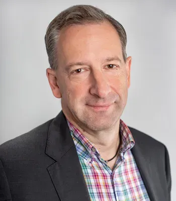 Porträt von Matthias Bayer (Mecklenburgische Versicherung)