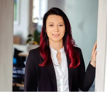 Porträt von Anja Köhn (Mecklenburgische Versicherung)