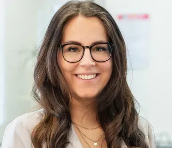 Porträt von Janine Zeidler (Mecklenburgische Versicherung)