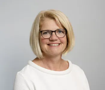 Porträt von Gertrud Bauer (Mecklenburgische Versicherung)