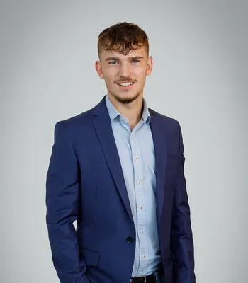 Porträt von Maurice Pinger (Mecklenburgische Versicherung)