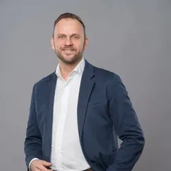 Porträt von Michael Warszawski (Mecklenburgische Versicherung)