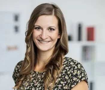 Porträt von Kristin Göring (Mecklenburgische Versicherung)