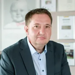 Porträt von Mirko Düntzsch (Mecklenburgische Versicherung)