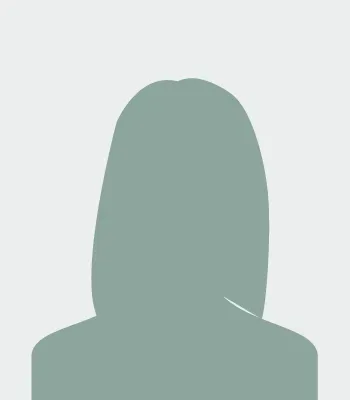 Porträt von Nadine Leichsenring (Mecklenburgische Versicherung)