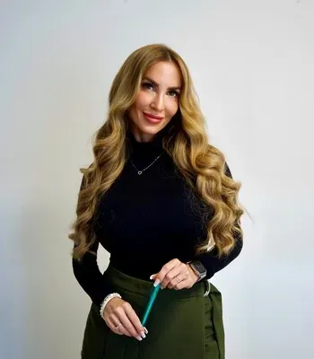 Porträt von Nadine Specht (Mecklenburgische Versicherung) Porträt von Nadine Specht (Mecklenburgische Versicherung)