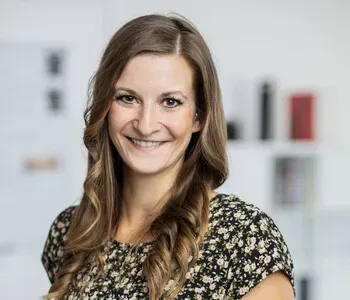 Porträt von Kristin Göring (Mecklenburgische Versicherung)