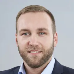 Porträt von Nico Rechenberg (Mecklenburgische Versicherung)