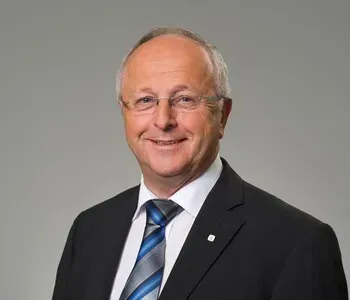 Porträt von Andreas Seegers (Mecklenburgische Versicherung)