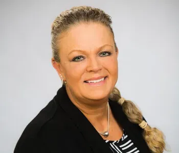 Porträt von Katja Rogée (Mecklenburgische Versicherung) Porträt von Katja Rogée (Mecklenburgische Versicherung)