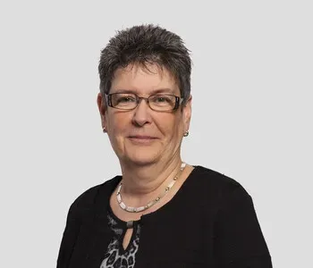 Porträt von Sabine Plümer (Mecklenburgische Versicherung)