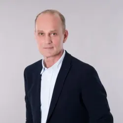 Porträt von Oliver Köberlein (Mecklenburgische Versicherung)