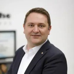 Porträt von Patrick Herr (Mecklenburgische Versicherung)