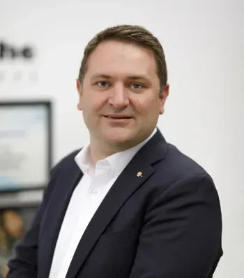 Porträt von Patrick Herr (Mecklenburgische Versicherung) Porträt von Patrick Herr (Mecklenburgische Versicherung)