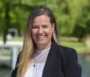 Porträt von Jennifer Störing (Mecklenburgische Versicherung) Porträt von Jennifer Störing (Mecklenburgische Versicherung)