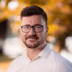 Porträt von Peter-Paul Pörschke (Mecklenburgische Versicherung)