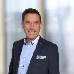 Porträt von Peter Semank (Mecklenburgische Versicherung)