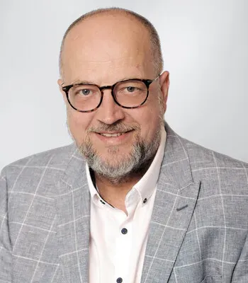 Porträt von Rafael Müller (Mecklenburgische Versicherung)