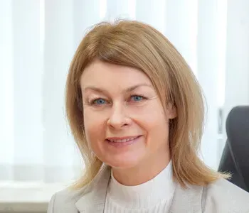 Porträt von Petra Maria Schuster (Mecklenburgische Versicherung)