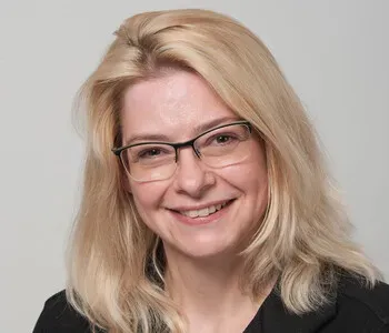 Porträt von Anja Stumps (Mecklenburgische Versicherung) Porträt von Anja Stumps (Mecklenburgische Versicherung)