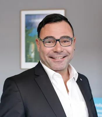 Porträt von Ralf Roth (Mecklenburgische Versicherung) Porträt von Ralf Roth (Mecklenburgische Versicherung)